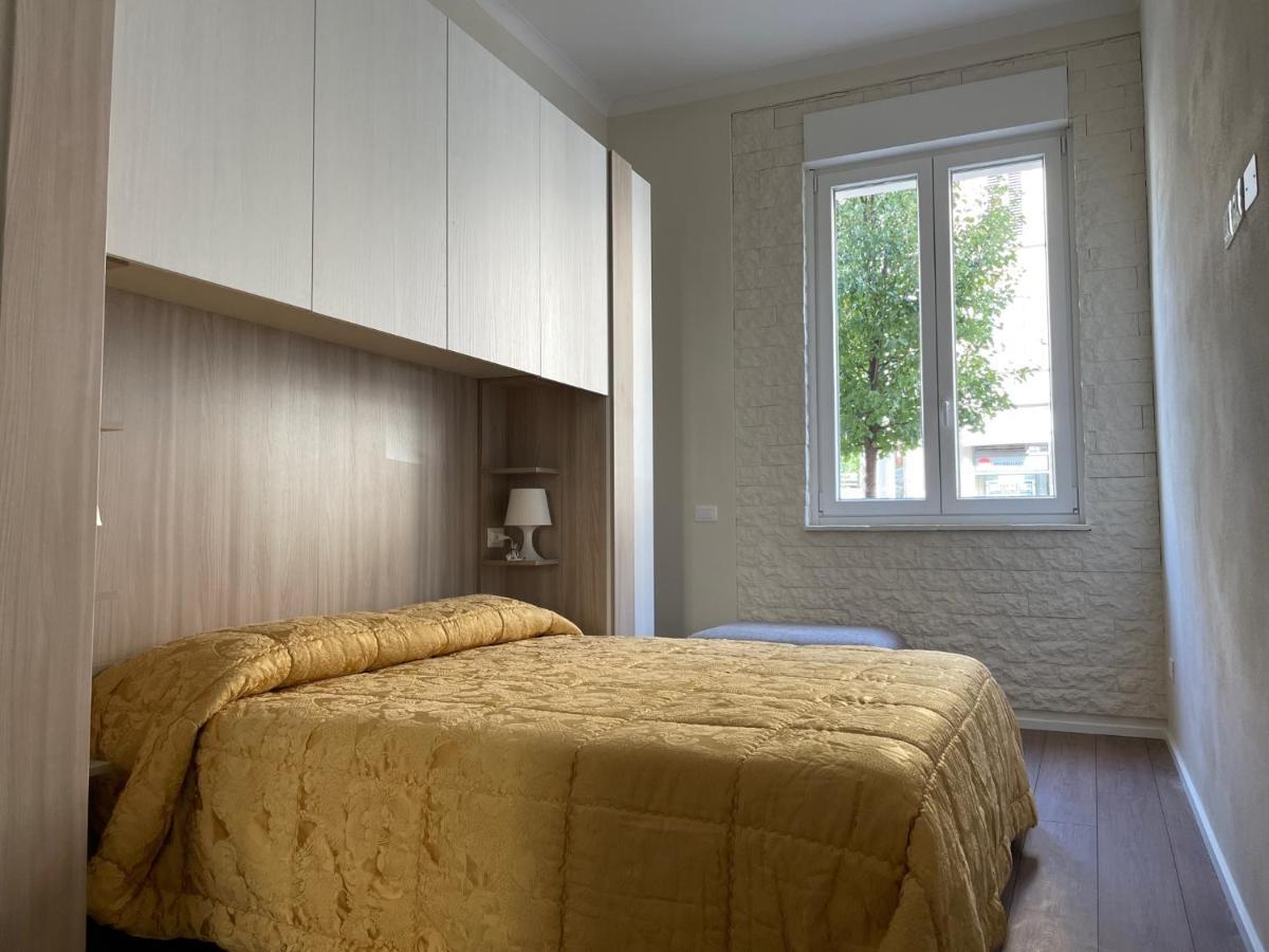 Luxury Careggi Apartment Firenze Bagian luar foto