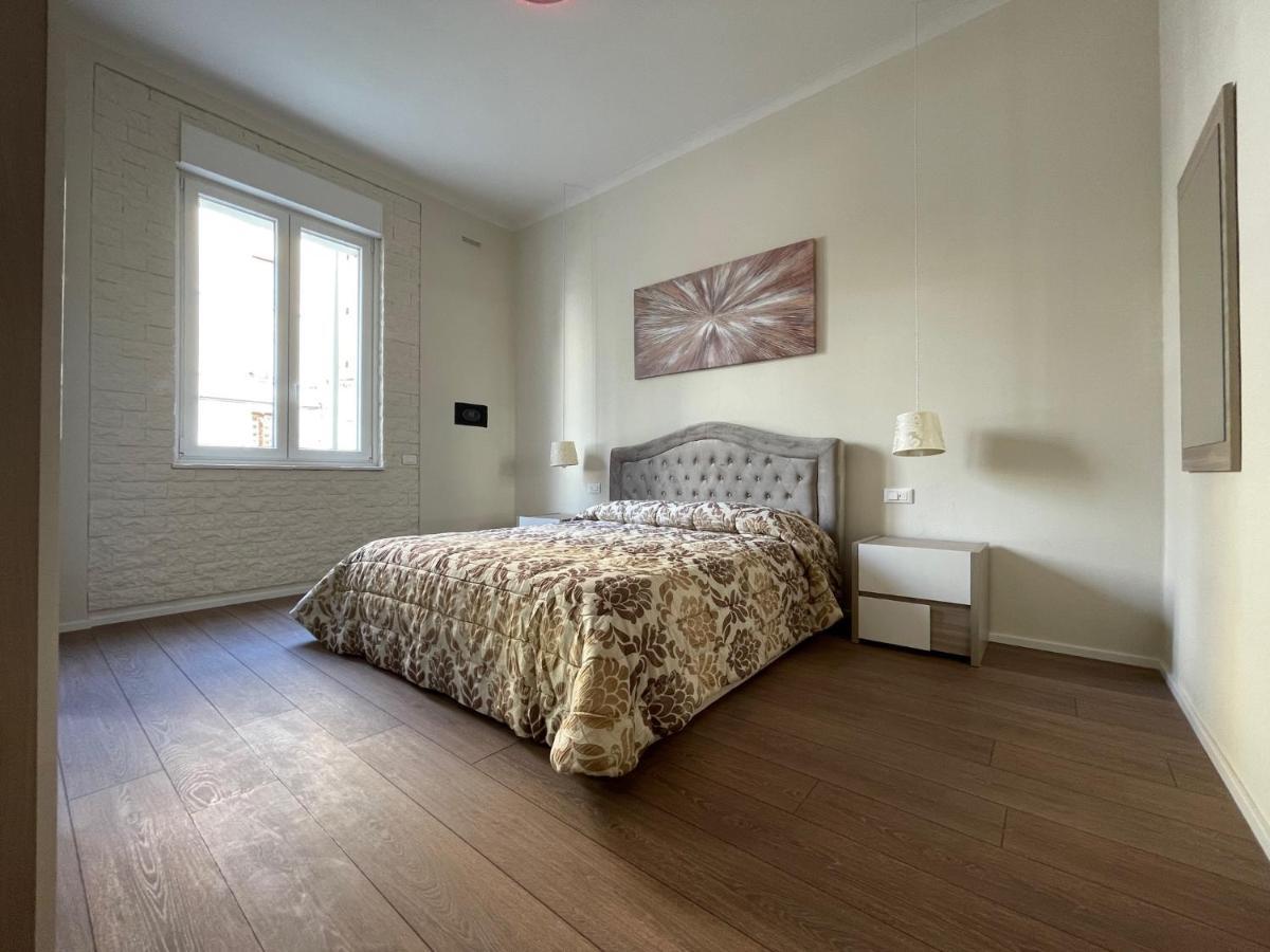 Luxury Careggi Apartment Firenze Bagian luar foto