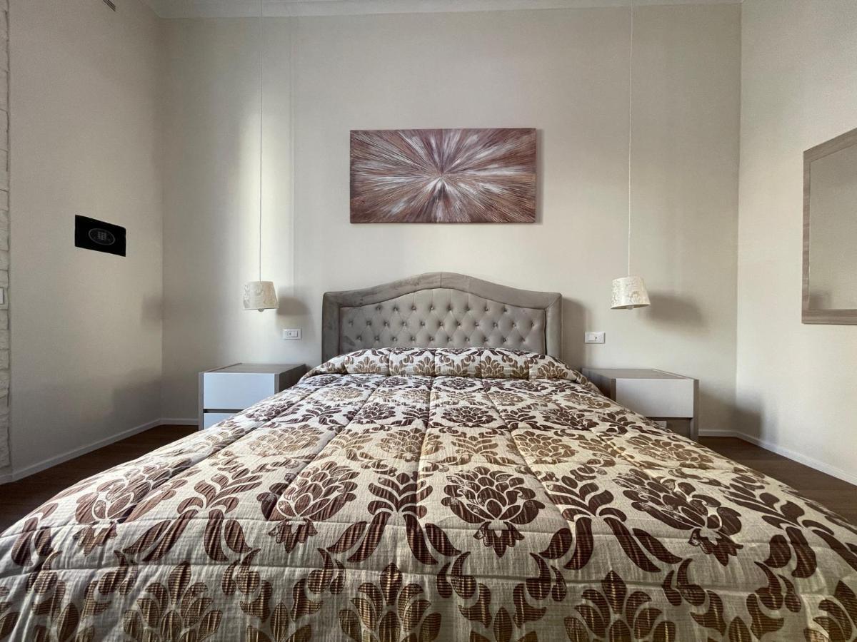 Luxury Careggi Apartment Firenze Bagian luar foto