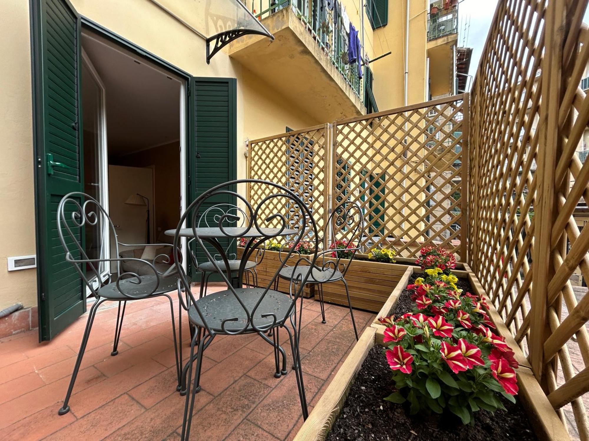 Luxury Careggi Apartment Firenze Bagian luar foto